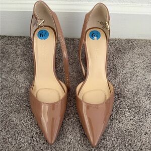 Nine West Patent Pointed-Toe Slingback Pumps in Nude